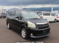 2007 Toyota Noah ZRR70W S